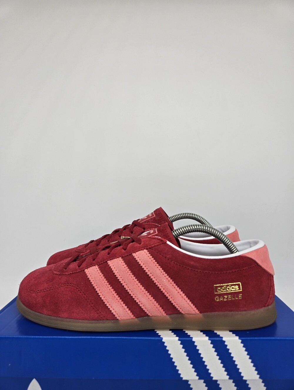 adidas Women's Gazelle Lo Pro IH6944 Team Victory Red Gum Shoes Size 6